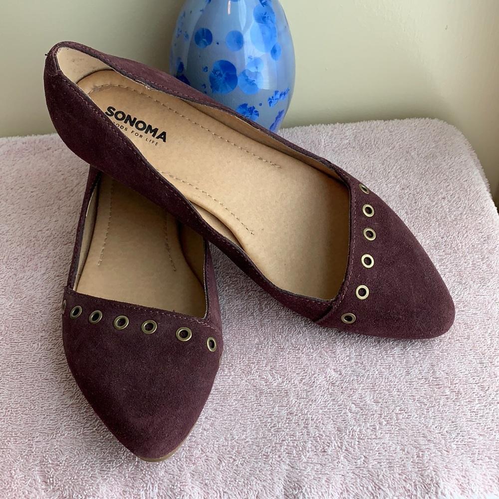 Nearly New Sonoma Genuine Suede Hadlee Flats